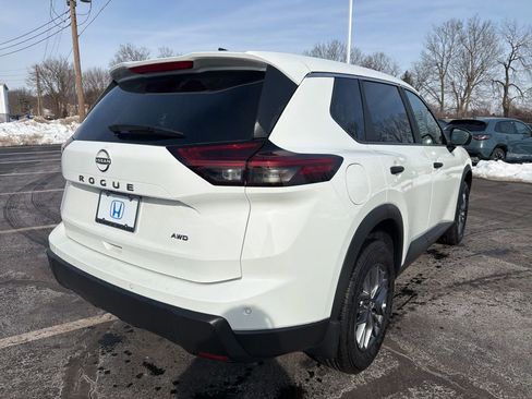 Used 2026 Nissan Rogue S image 5