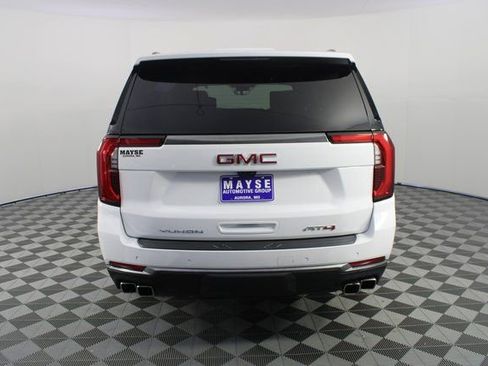 New 2026 GMC Yukon XL AT4 w/ AT4 Premium Plus Package image 32