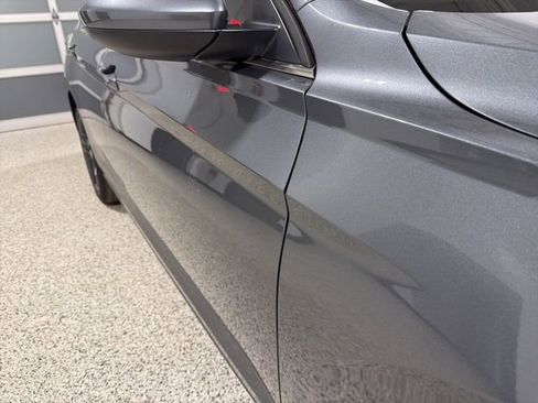 Used 2023 Volkswagen Jetta SE w/ Panoramic Sunroof Package image 12