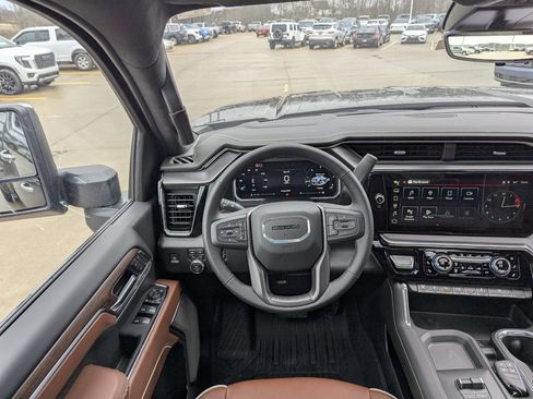 New 2026 GMC Sierra 3500 Denali Ultimate image 3