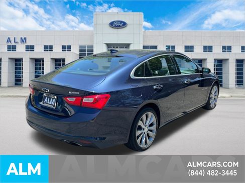 Used 2017 Chevrolet Malibu Premier w/ Premier Sun and Wheel Package FWD image 5