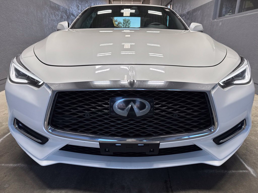 Used 2017 INFINITI Q60 3.0t AWD/4WD image 5