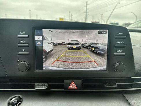 Used 2026 Hyundai Elantra Sport FWD image 17