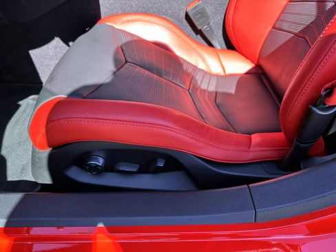 Used 2020 Chevrolet Corvette Stingray Premium Cpe w/ 3LT Preferred Equipment Group RWD image 12