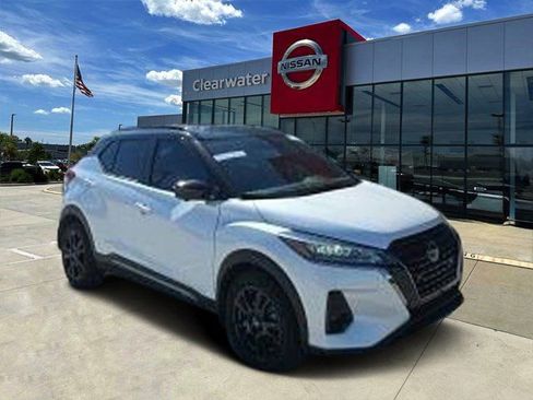 Used 2024 Nissan Kicks SR w/ SR Premium Package image 1