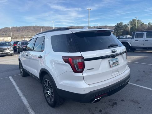 Used 2016 Ford Explorer Sport w/ Equipment Group 401A image 7