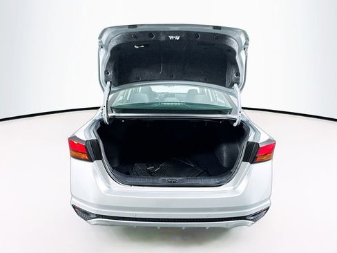 Used 2024 Nissan Altima 2.5 SV FWD image 26