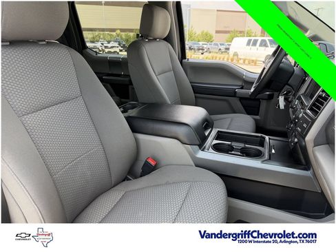 Used 2020 Ford F250 XLT w/ XLT Premium Package AWD/4WD image 24