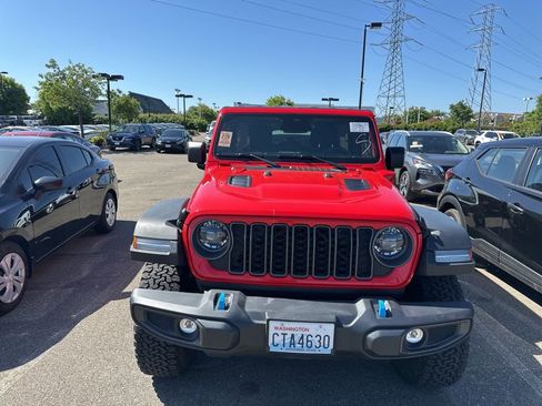 Used 2025 Jeep Wrangler Unlimited Rubicon 4xe w/ Safety Group AWD/4WD image 2