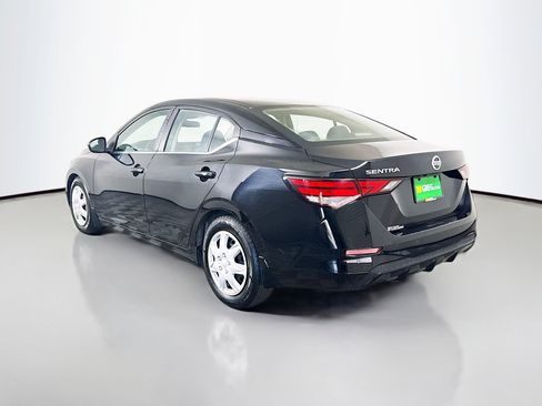 Used 2022 Nissan Sentra S image 7