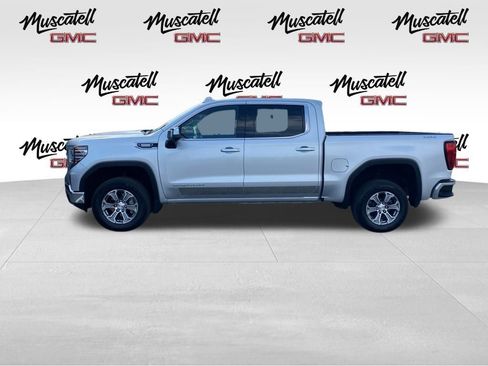 Used 2022 GMC Sierra 1500 SLT image 8