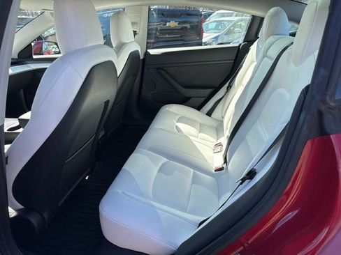 Used 2022 Tesla Model 3 Long Range image 16