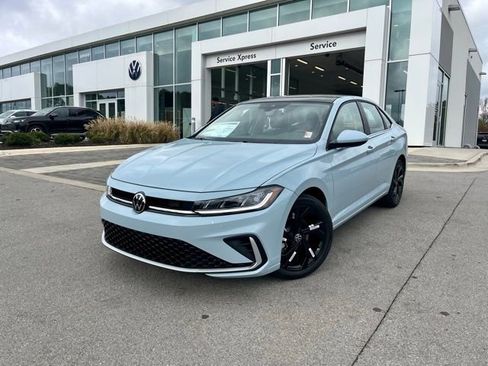 New 2026 Volkswagen Jetta SE FWD image 1