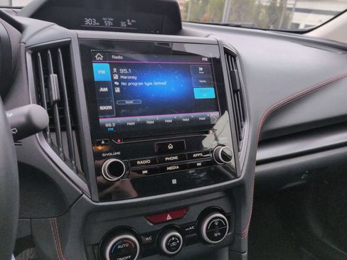 Used 2023 Subaru Crosstrek 2.0i Premium w/ Special Edition image 26