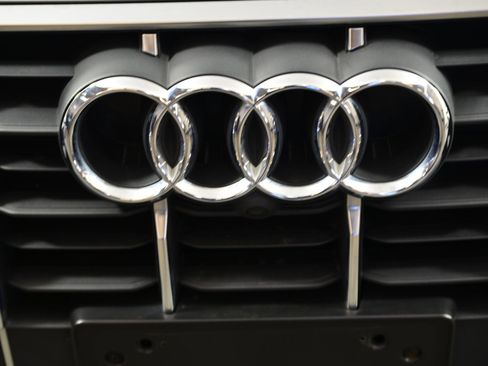 Certified 2023 Audi Q7 2.0T Premium image 15