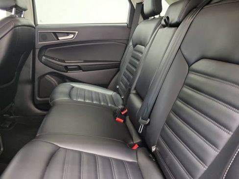 Certified 2024 Ford Edge SEL AWD/4WD image 11