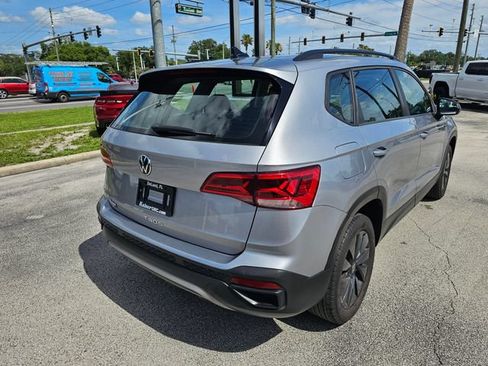 Used 2024 Volkswagen Taos S FWD image 5