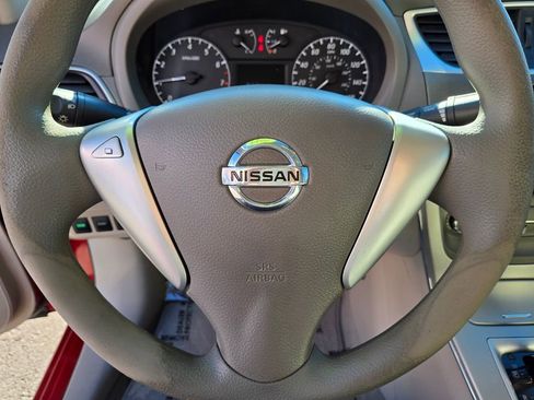 Used 2014 Nissan Sentra S image 23