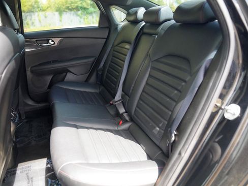 Used 2023 Kia Forte GT FWD image 27