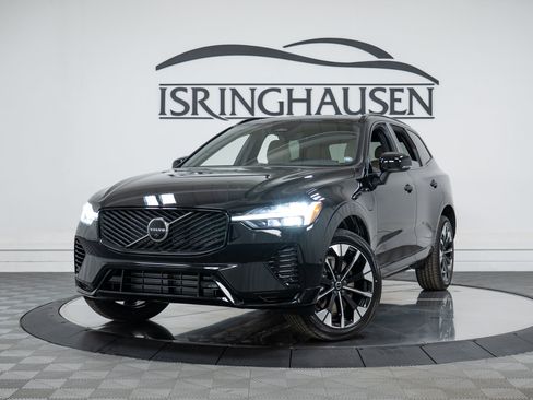 New 2026 Volvo XC60 T8 Plus w/ Protection Package Premier AWD/4WD image 26