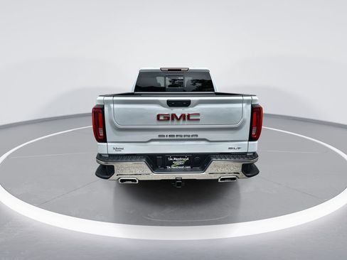 New 2026 GMC Sierra 1500 SLT AWD/4WD image 7