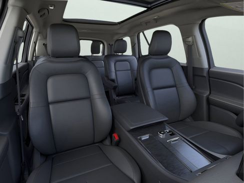 New 2025 Lincoln Aviator Premiere w/ Jet Appearance Package image 10