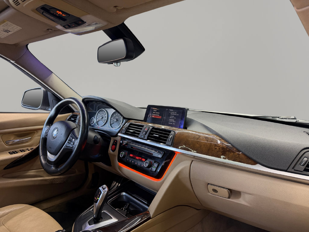 Used 2014 BMW 328i Sedan RWD image 16