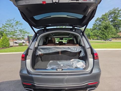 New 2026 Mercedes-Benz GLS 450 4MATIC image 35