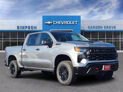 New 2026 Chevrolet Silverado 1500 Custom Trail Boss w/ LPO, Dark Essentials Package