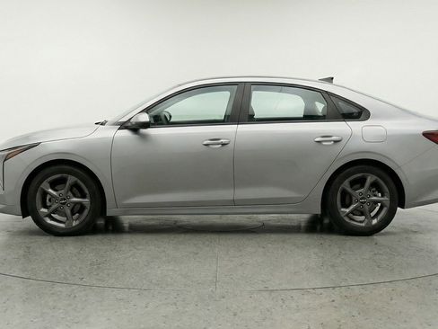 Used 2025 Kia K4 LXS image 5