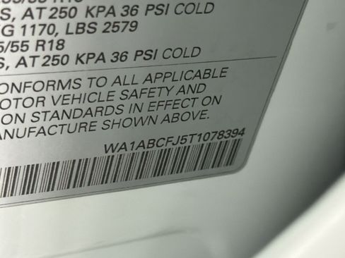 New 2026 Audi Q3 quattro 2.0T AWD/4WD image 21