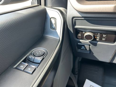 Used 2024 Ford F150 XL AWD/4WD image 16