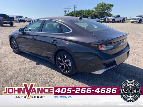Used 2024 Hyundai Sonata SEL FWD image 5