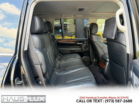 Used 2017 Lexus LX 570 4WD image 17