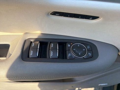 Used 2023 Cadillac XT5 Premium Luxury w/ LPO, Floor Liner Package image 19