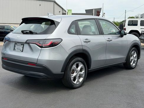Used 2024 Honda HR-V LX image 26
