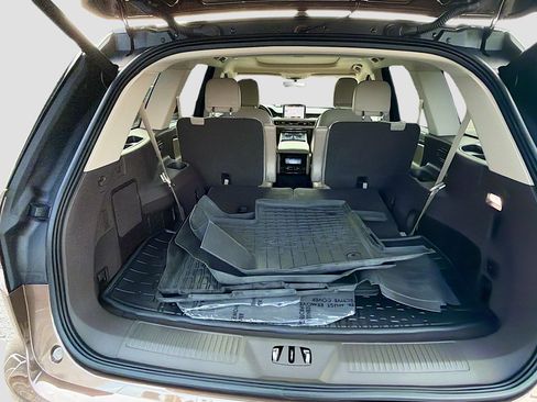 Used 2022 Lincoln Aviator Reserve w/ Elements Package Plus RWD image 27