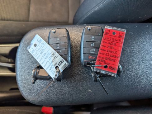 Used 2018 Kia Forte LX FWD image 18