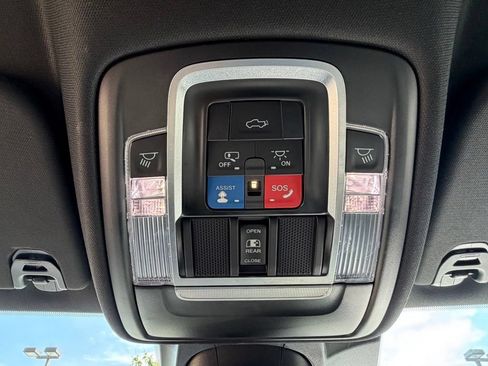 Used 2022 RAM 1500 Limited RWD image 31