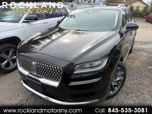 Used 2022 Lincoln Nautilus Reserve image 1