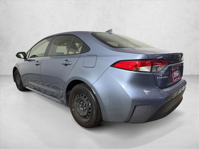 Used 2026 Toyota Corolla LE FWD image 5