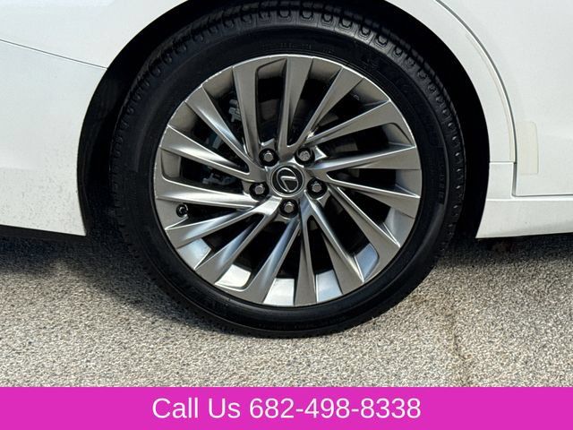 Used 2020 Lexus ES 350 Ultra Luxury w/ Accessory Package 2 FWD image 9