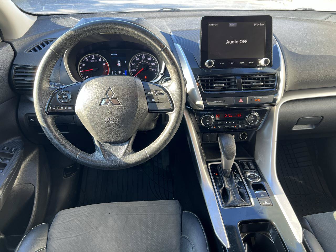 Used 2022 Mitsubishi Eclipse Cross AWD image 17