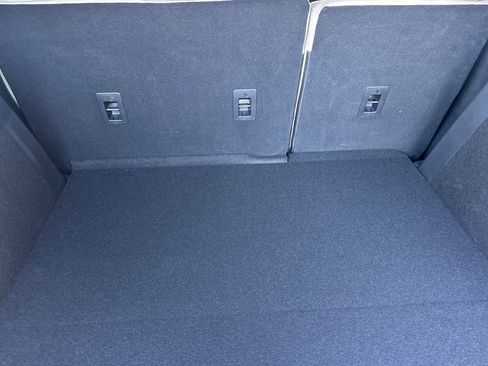 Used 2025 Lincoln Corsair FWD w/ Equipment Group 101A image 16