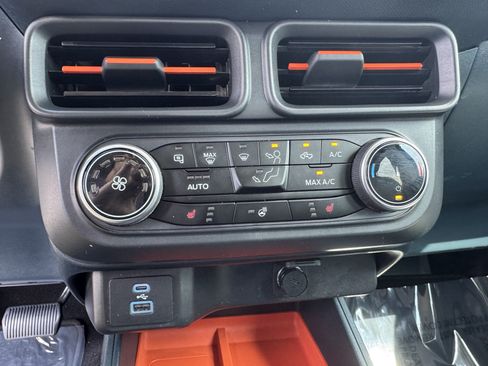 Certified 2024 Ford Maverick XLT w/ XLT Luxury Package FWD image 29