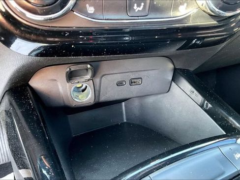 Used 2024 Chevrolet Trax RS w/ Driver Confidence Package FWD image 33