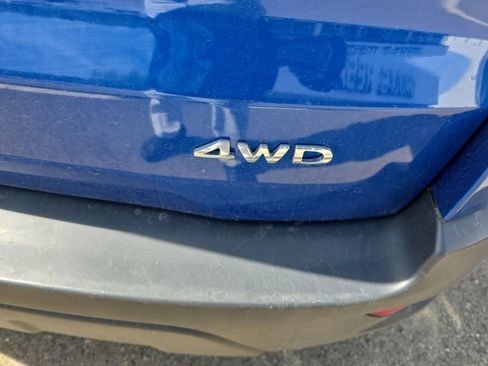 Used 2020 Ford EcoSport S AWD/4WD image 9