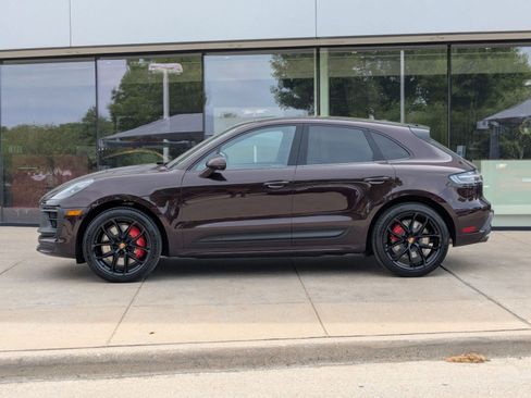 New 2026 Porsche Macan GTS AWD/4WD image 2