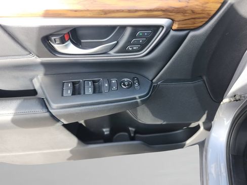 Used 2017 Honda CR-V Touring image 23