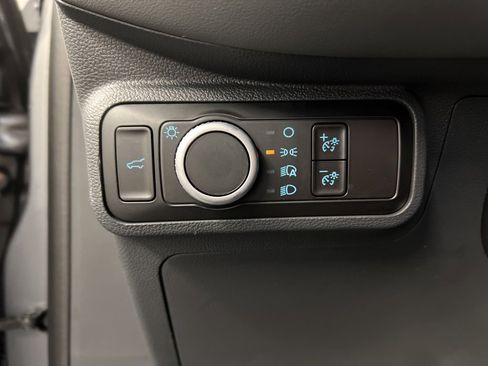 New 2026 Ford Explorer Active image 25